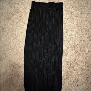 Plisse maxi skirt